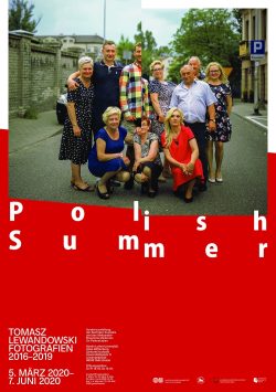 Plakat zur Ausstellung "Polish Summer" Foto: Tomasz Lewandowski / Uni Halle