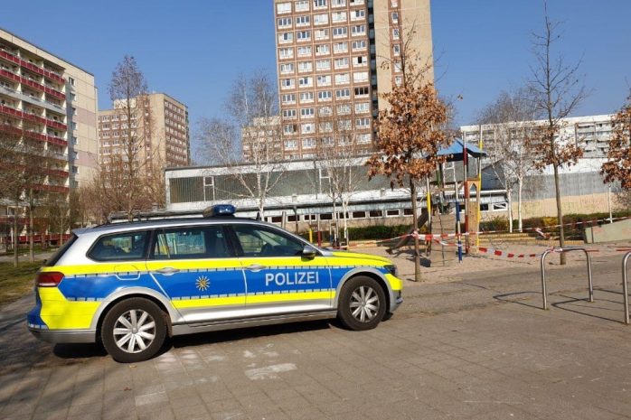 Die Polizei passt auf in Gr&uuml;nau. Foto: L-IZ.de