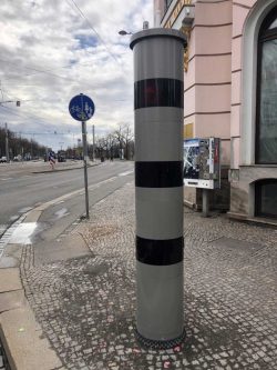 Der neue Blitzer am Waldplatz. Foto: Stadt Leipzig
