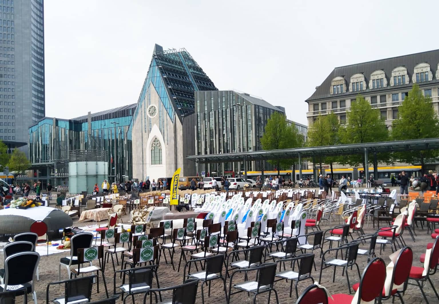 Leere Stühle auf dem Augustusplatz, Foto: privat