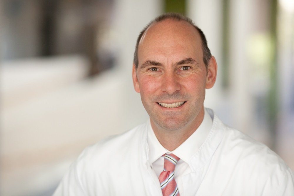 Prof. Florian Lordick leitet die neu etablierte Klinik und Poliklinik für Onkologie, Gastroenterologie, Hepatologie, Pneumologie und Infektiologie. Foto: Stefan Straube/UKL