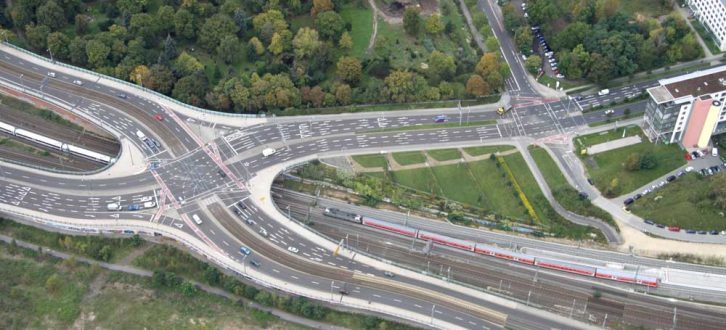 Berliner Brücke mit S-Bahn-Haltepunkt Leipzig-Nord. Foto: Matthias Weidemann