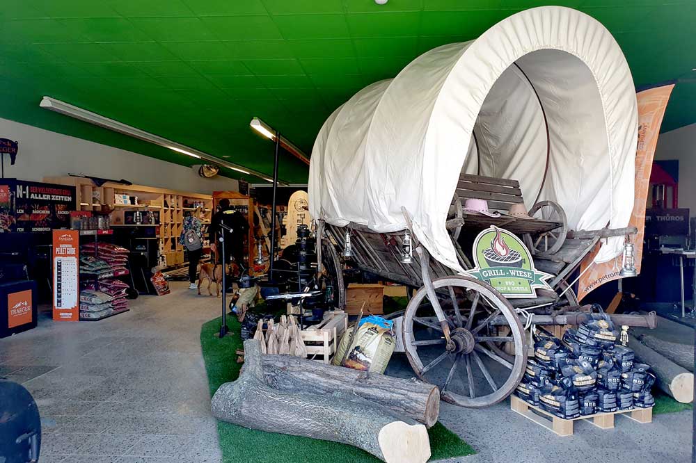 Innenansicht von "Grill-Wiese" in der Lene-Voigt-Straße. Foto: Markus R. Wiese