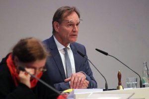 Burkhard Jung in der Ratsversammlung am 28. Mai 2020. Foto: L-IZ.de