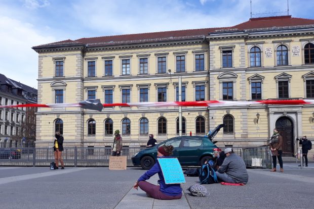 Kundgebung gegen Einschränkungen durch die Corona-Schutzverordnung. Foto: René Loch