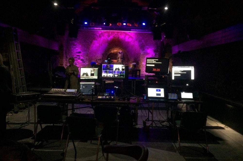 Die Technik fürs Darkstream-Festival in der Moritzbastei. Foto: L-IZ.de