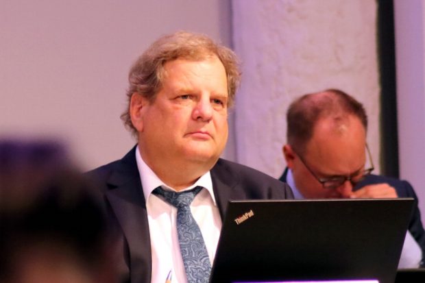 Sozialdezernent Thomas Fabian (SPD) am 20. Mai 2020 im Stadtrat. Foto: L-IZ.de
