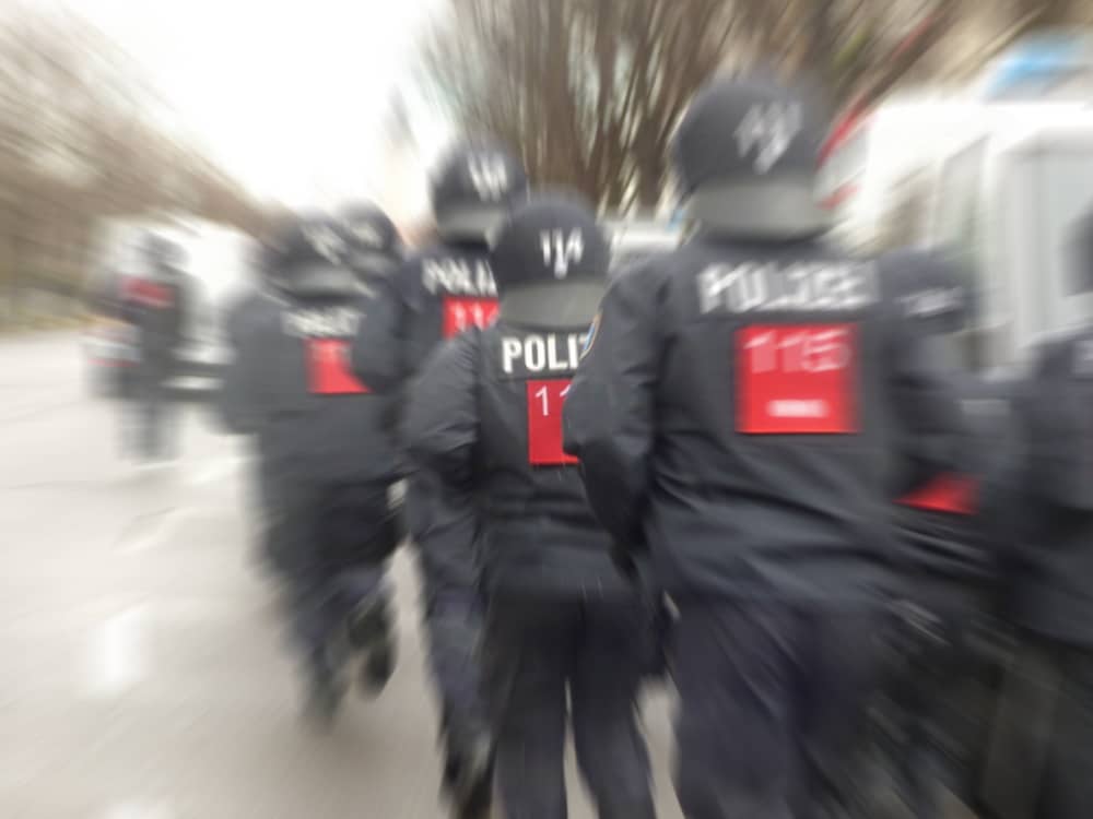 Die Polizei im Einsatz. Symbolfoto: L-IZ.de