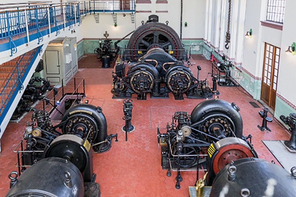 Frontansicht Jahrbuch 2019 (Ausschnit) © Wolfgang Junius