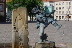 Heinzelmännchenbrunnen vor dem Eilenburger Rathaus. Foto: Stadtverwaltung Eilenburg