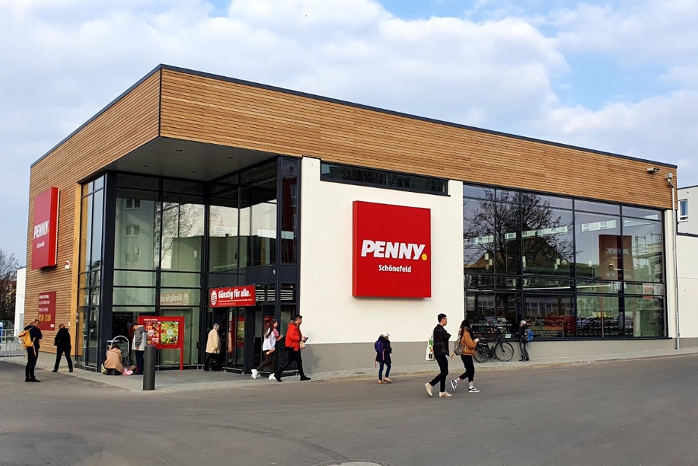 Platzverschwendung: eingeschossiger neuer Supermarkt in Schönefeld. Foto: Tim Elschner