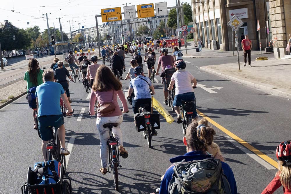 Demo auf dem Ring: #MehrPlatzfürsRad. Foto: Thomas Puschmann