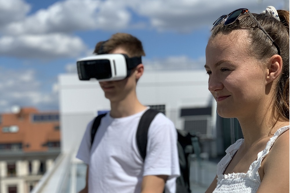 Ferienhochschule 2020: Hidden-Campus-Tour – Besichtigung des Campus‘ der HTWK Leipzig in der Karl-Liebknecht-Straße. Quelle: Stefan Schmeißer/HTWK Leipzig