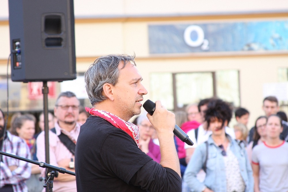 Wird ab jetzt jede Menge mit den Verwaltungsgerichten zu tun haben - "Querdenken"-Anwalt Ralf Ludwig aus Leipzig. Foto: L-IZ.de