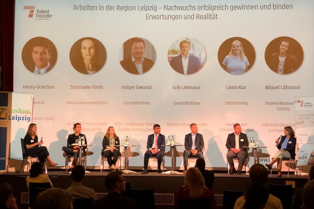 Verschiedene Perspektiven eines gemeinsamen Themas – Podiumsdiskussion beim UFO am 22.09.2020 in Zwenkau. Foto: Zarof GmbH