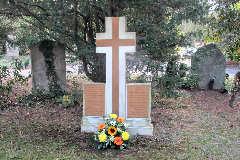 Der Grabstein für den Chirurgen Daniel Schmid. Foto: Paulinerverein