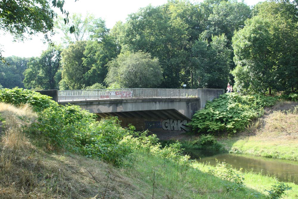 Die Kleine Gustav-Esche-Brücke über die Nahle. Foto: Ralf Julke