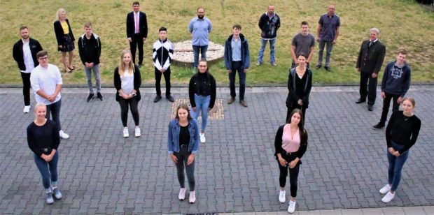 Foto: Vergangene Woche begann für die jungen Frauen und Männer die Ausbildung im Landratsamt. Foto: Landratsamt