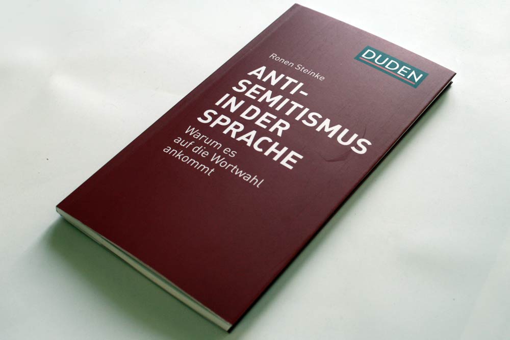 Ronen Steinke: Antisemitismus in der Sprache. Foto: Ralf Julke
