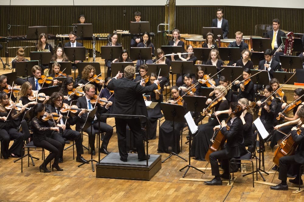 Das Hochschulsinfonieorchester unter der Leitung von Prof. Matthias Foremny im Gewandhauskonzert 2019 © Gert Mothes