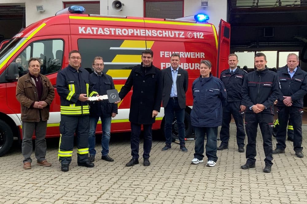 Symbolische Schlüsselübergabe. Foto: Landkreis Leipzig