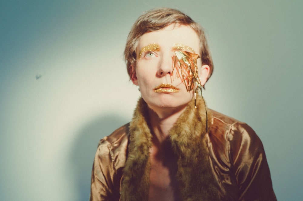 The pure gold is seeping out of me © Aleksandra Osowicz