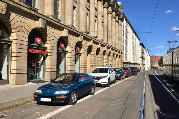 Zugeparkte Westseite der Goethestraße am 4. Oktober. Foto: Jürgen Jache
