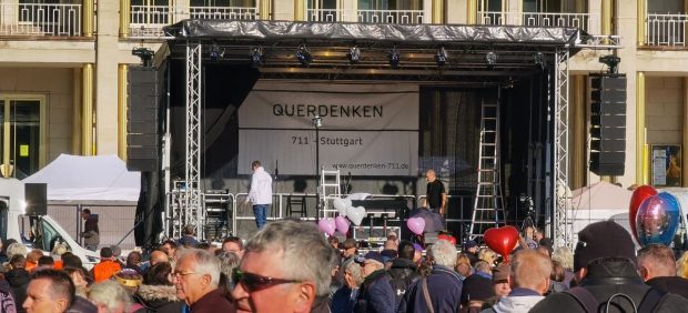 Augustusplatz, 7. Nove,ber 2020, 12:15 Uhr. Läuft mit der Maskenpflicht bei "Querdenken". Foto: L-IZ.de