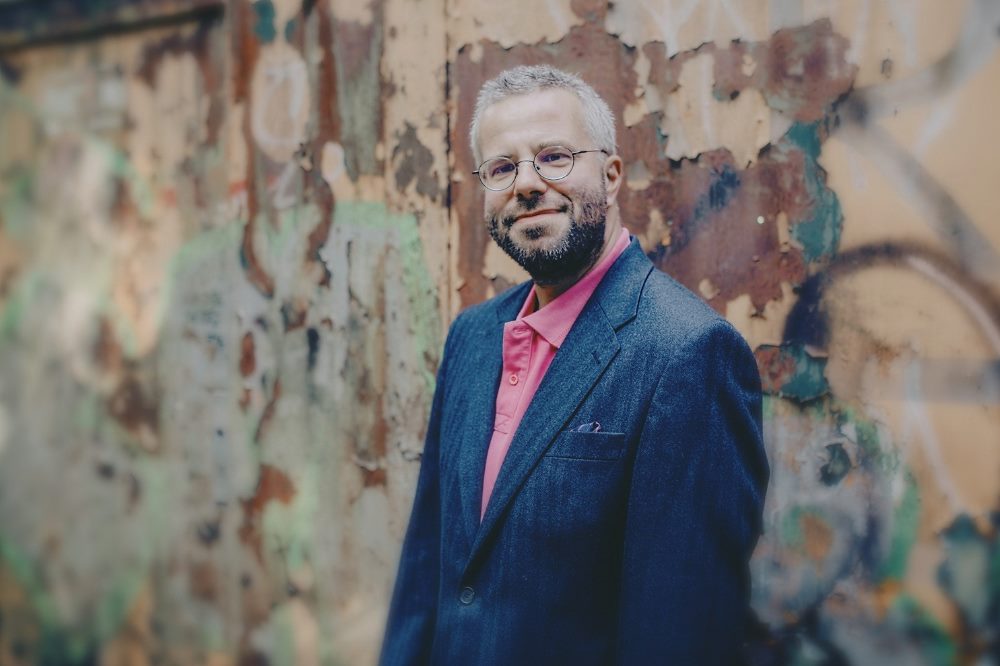 Dr. Tobias D. Höhn leitet die Arbeitsgruppe Ernährungskommunikation Kompetenzclusters für Ernährung und kardiovaskuläre Gesundheit (nutriCARD) Halle-Jena-Leipzig. Foto: Alexandra Winter/Winterimages.de