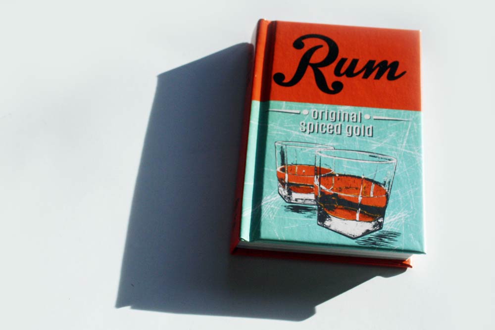 Carlos Steiner: Rum. Foto: Ralf Julke