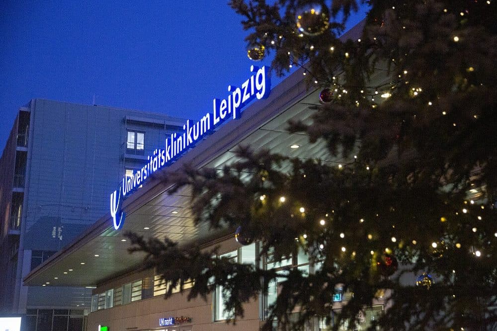 Auch zu den Weihnachtsfeiertagen und darüber hinaus ist die Notfallversorgung von Patienten im Universitätsklinikum Leipzig gesichert. Foto: Stefan Straube / UKL