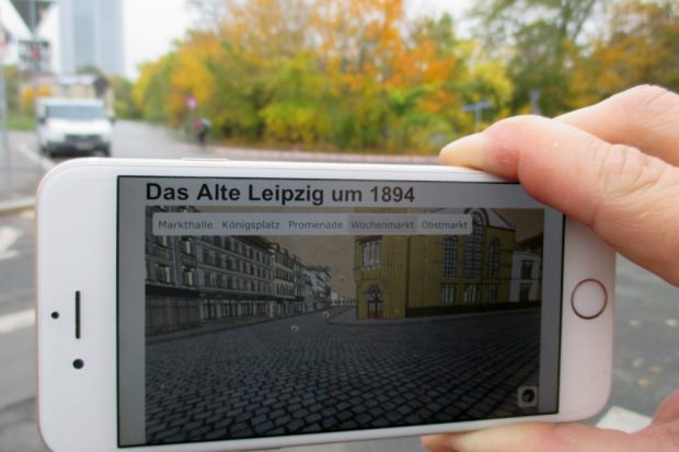 Ansicht der früheren Markthalle (heute: Wilhelm-Leuschner-Platz) auf dem Handy. © Altes Leipzig