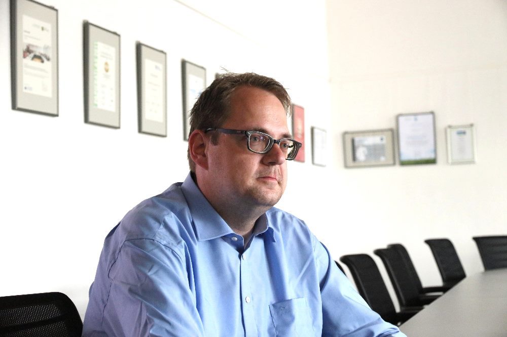 Bundestagsabgeordneter Sören Pellmann drängt darauf, dass dringend anstehende Probleme gelöst werden müssen. © Michael Freitag