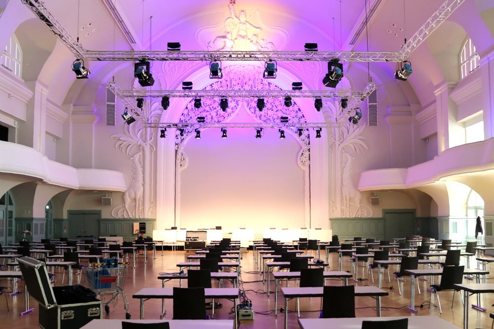 Die Kongresshalle am Zoo wird am Mittwoch leer bleiben. Foto: L-IZ.de