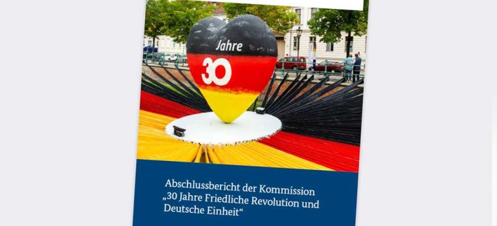 Der Abschlussbericht der Kommission „30 Jahre Friedliche Revolution und Deutsche Einheit“. Cover: Bundesregierung