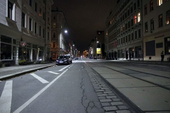 Die Wolfgang-Heinze-Straße etwa 23:30 Uhr.Foto: L-IZ.de