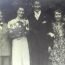 Hochzeitsbild um 1944 mit dem Ehepaar Matthes rechts und links außen. Foto: privat