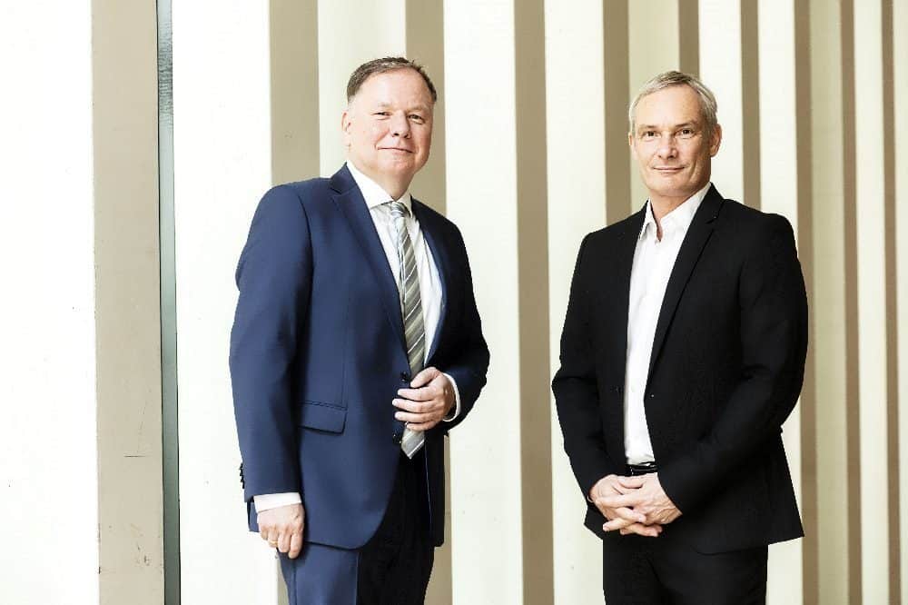 Die Vorständer der Konsum Leipzig eG Dirk Thärichen (li.) und Michael Faupel blicken auf ein erfolgreiches Jahr zurück. © Bertram Bölkow / Konsum Leipzig