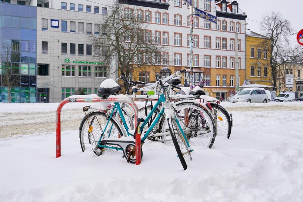Winterchaos in Leipzig-Connewitz. Foto: Martin Schöler
