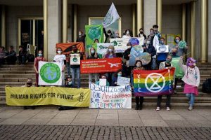 Das Bündnis Leipzig fürs Klima - Gruppenbild vor der Oper. Foto: Fridays For Future Leipzig