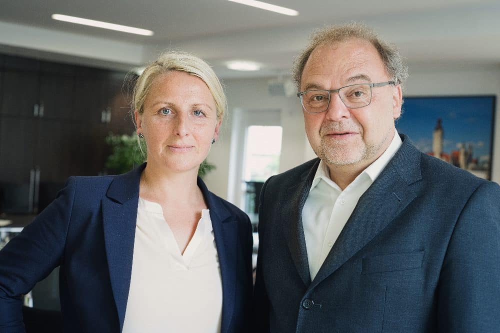 Der Lipsia-Vorstand: Nelly Keding, Vorstandsvorsitzende und Vorstand Wohnungswirtschaft, und Rolf Pflüger, Vorstand Finanzwirtschaft. © Lipsia