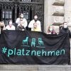 In Vorbereitung auf die "Querdenker"-Demo am 6. März - heute die Open-Air-Pressekonferenz von Leipzig nimmt Platz und weiteren. Foto: LZ