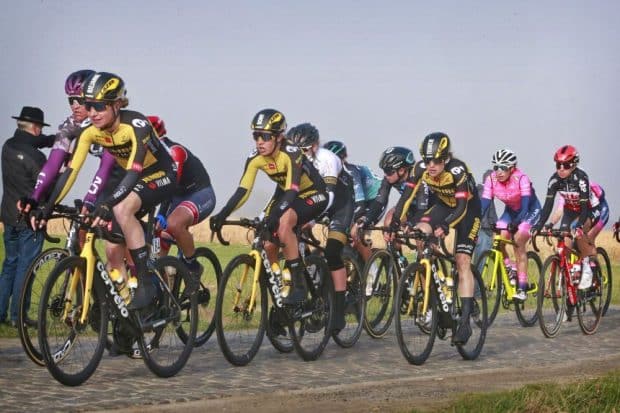 An der Befragung zur Masterarbeit hatten sich auch 46 Radsportler beteiligt. Foto: Team Jumbo Visma