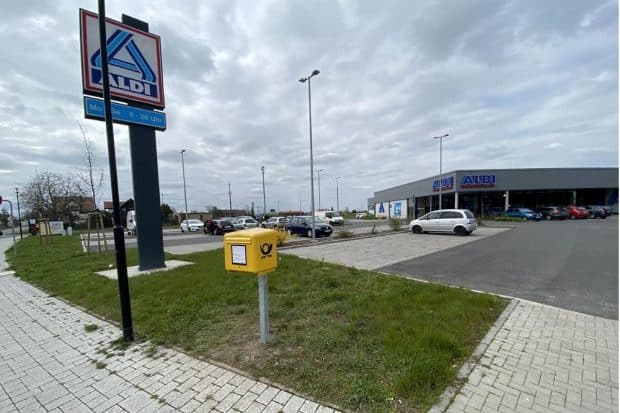 Der Postkasten vom Hugo-Jäckel-Platz befindet sich nun direkt am Aldi. Foto: Stadtverwaltung Eilenburg