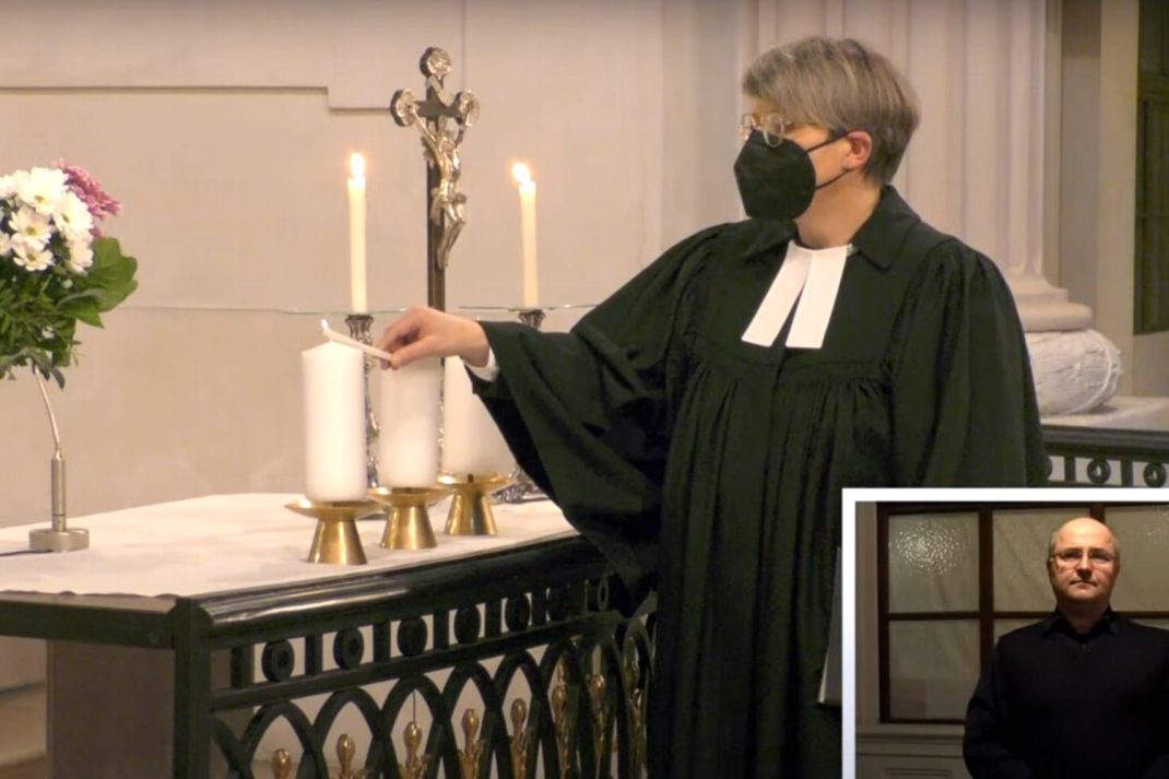 Screenshot vom Livestream zum Gedenken an die Corona-Verstorbenen am 18. April 2021 in der Nikolaikirche.