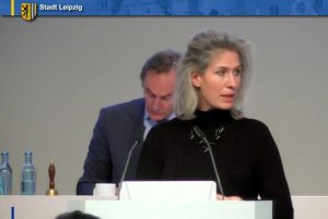 Grünen-Fraktionsvorsitzende Katharina Krefft in ihrer Gegenrede zum AfD-Antrag. Screenshot: LZ