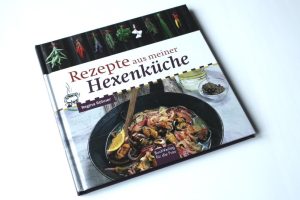 Regina Röhner: Rezepte aus meiner Hexenküche. Foto: Ralf Julke