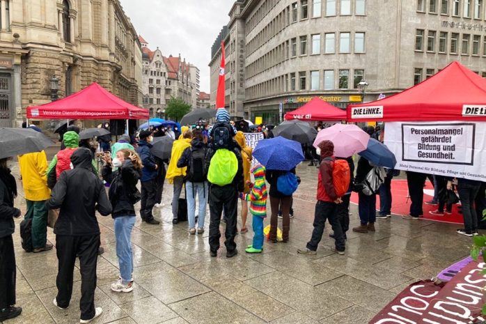 Zum Tag der Pflege fanden in Leipzig verschiedene Aktionen und Kundgebungen statt. Foto: LZ