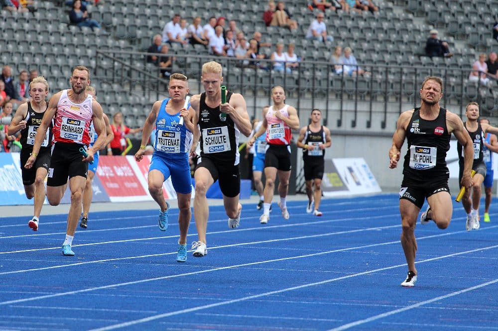 Archivfoto DM 2019: SC DHfK-Läufer Marvin Schulte - hier im Vereinstrikot - Mitte - holte mit der deutschen 4x100m-Staffel das Olympiaticket. Foto: SC DHfK