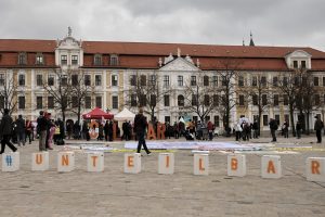 Im April ging das Bündnis unteilbar in Magdeburg für Solidarität auf die Straße. Foto: unteilbar